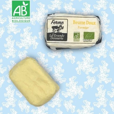 Beurre doux de baratte fermier Bio, moulé à la main